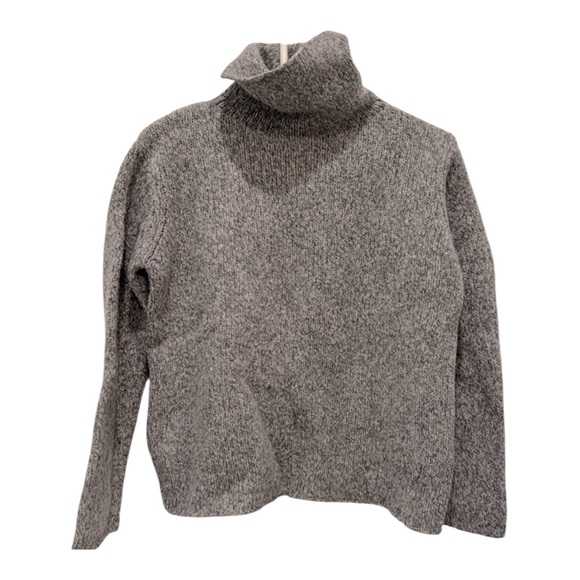 Eileen Fisher Women’s Medium heather grey wool turtleneck, long sleeved sweater - Picture 1 of 12